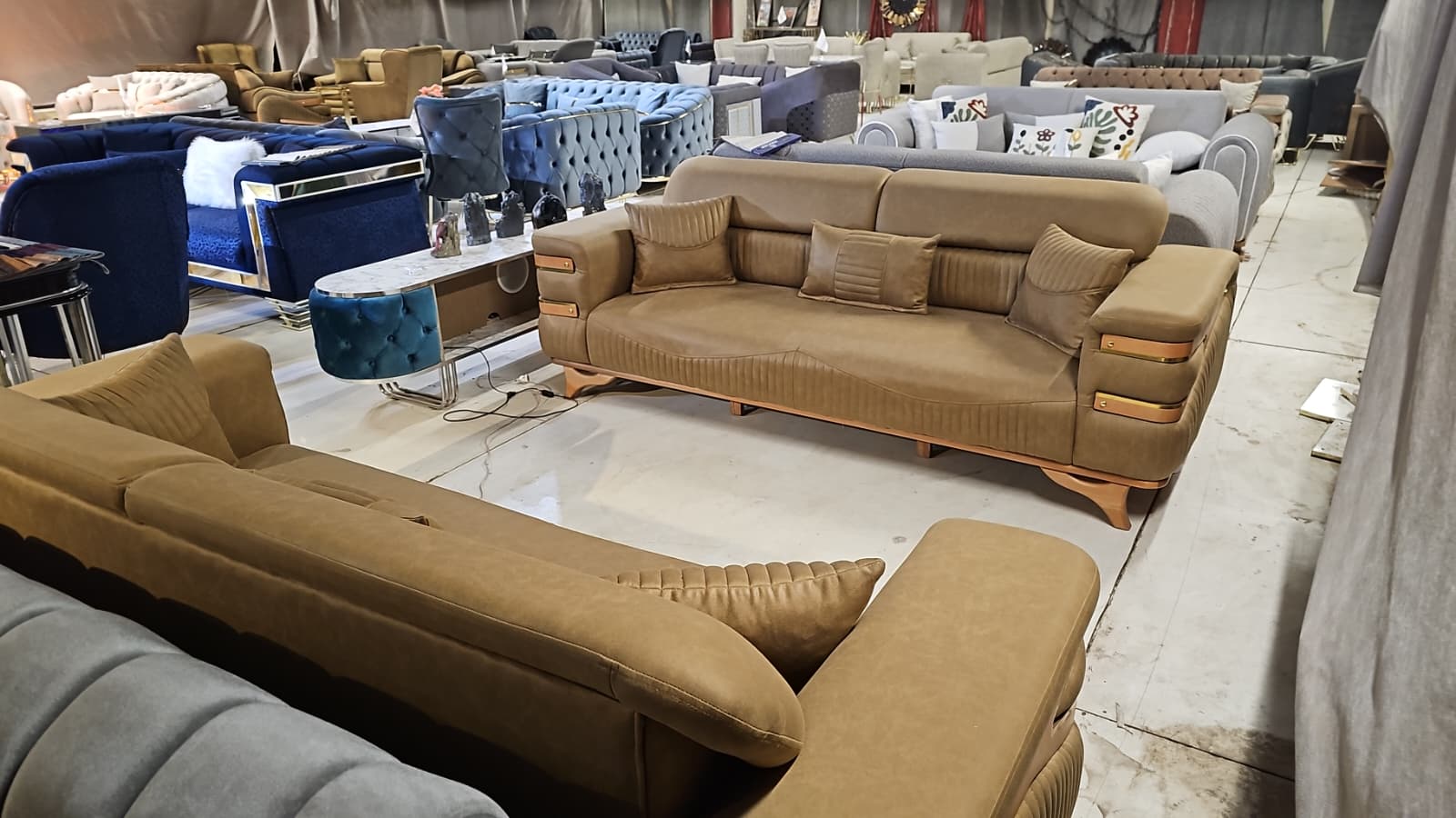 Milans Home Mobilya İnşaat Otomotiv San.Tic.Ltd Melikgazi Koltuk Takımı Mobilya Satış İşleri Yapanla